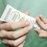 Kem Dưỡng Bioderma Sébium Sensitive Cho Da Mụn Nhạy Cảm