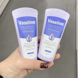Kem Giảm Nứt Gót Chân Vaseline Deep Moisture Foot Cream 60ml