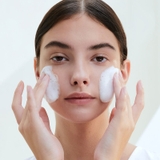 Sữa Rửa Mặt Skin1004 Madagascar Centella Rau Má Dưỡng Sáng Da 125ml