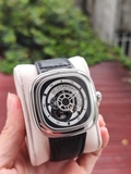 SEVENFRIDAY P1B/01