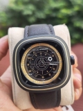 SEVENFRIDAY T2/06