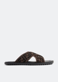 Fendi Logo embossed slides