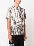 Amiri men's tie-dye bleach bandana t-shirt