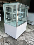 Tủ bánh kem Lightcool DG-900Z ( 0.9m)- kính vuông