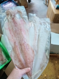 Mực ống xẻ một nắng size 4 con 1kg