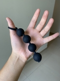 chuoi-hat-kich-thich-hau-mon-4-bi-silicon-dan-hoi