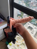 dildo-deo-hong-2-dau-baile-rung-manh-thiet-ke-double-strap-on-cho-cap-doi