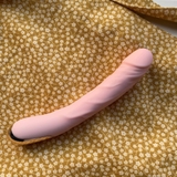 duong-vat-gia-cam-tay-rung-2-dau-silicon-cao-cap-cam-giac-nhu-that