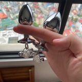 phich-cam-hau-mon-inox-gan-da-pha-le-lap-lanh-bling-bling