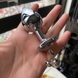 phich-cam-hau-mon-inox-gan-da-pha-le-lap-lanh-bling-bling
