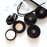 CHANEL Vitalumiere Glow Cushion