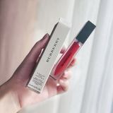 BURBERRY Liquid Lip Velvet - 41 Military Red
