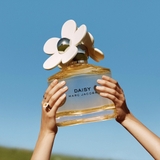 MARC JACOBS Daisy