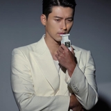 TOM FORD Soleil Blanc