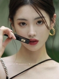YVES SAINT LAURENT The Slim Velvet Radical - 302 Brown No Way Back