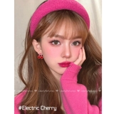 TOM FORD Cherries Ultra Shine Lip Color - 01 Electric Cherry