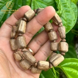 Vòng tay trầm hương banh đỏ kiểu thô - Chuẩn Trầm