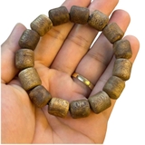 Vòng tay trầm hương lu thống tốc kiến Quảng Nam - Chuẩn Trầm