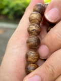 Vòng tay trầm hương banh bông Indonesia - Chuẩn Trầm, vòng tay trầm tự nhiên 100%