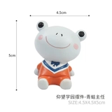 Các con vật đáng yêu chăm chỉ ngồi học