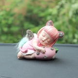 Tượng thiên thần nhỏ đáng iu