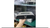 Hộp LV nửa đá