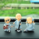 Chú tiểu áo xanh ngộ nghĩnh đáng yêu - 3 chủ đề lao động, âm nhạc, luyện võ