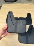 Bộ 4 Tấm Chắn bùn ô tô Vinfast VF5,VF6, VF7 hạn chế bùn đất bắn lên xe MẪU 3D Mới nhất đầy đủ phụ kiện