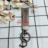 Móc khoá dây da T2 dài chất liệu da bò dập chìm logo