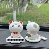 Chú mèo may mắn Lucky Cat gật gù đáng yêu
