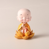 Tượng Sư Thầy và chú tiểu ngồi thiền lá sen