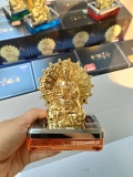 (50ml) Nước hoa ô tô CARLOX kiêm tượng phật Quan Thế Âm nghìn tay xoay 360 độ bằng năng lượng mặt trời