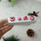Phụ kiện ô tô con gấu dâu LOTSO