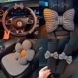 Bộ gối tựa nơ , hoa trà trên xe ô tô