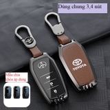 Bộ ốp kim loại lưng da + móc khoá dây da hãng Toyota