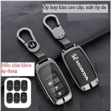 Bộ ốp kim loại lưng da + móc khoá dây da hãng HONDA