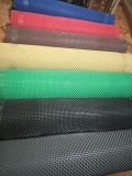Thảm lót sàn cao su tổ ong 4 màu - Dài 9Mx Rộng 1.2M - Mẫu Cũ