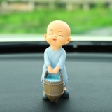 Chú tiểu áo xanh ngộ nghĩnh đáng yêu - 3 chủ đề lao động, âm nhạc, luyện võ