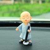Chú tiểu áo xanh ngộ nghĩnh đáng yêu - 3 chủ đề lao động, âm nhạc, luyện võ