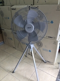 Quạt cây 4 chân Hatari IQ22M1