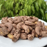 HẠT ĐIỀU SẺ RANG CỦI ( Hộp pet 500g )