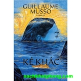 Combo (2 Cuốn Sách) Bí Mật Của Thiên Thần + Kẻ Khác (Gulliams Musso)
