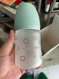 Bình sữa Thủy tinh tráng silicon Moyuum Hàn Quốc phiên bản Happy More 150ml/240ml - Chính hãng