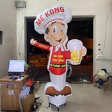 Rối hơi vẫy tay cửa hàng bia