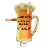 Rối hơi vẫy tay cửa hàng bia