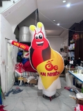 Rối hơi vẫy tay quán bún phở