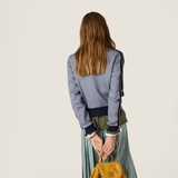 Áo khoác MIUMIU ghi viền tay nâu chun gấu (có set)