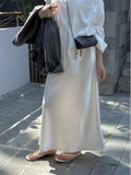Chân váy UNIQLO lụa satin
