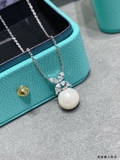 Vòng cổ Tiffany ngọc trai tự nhiên