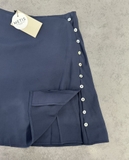 Chân váy MANGO ngắn navy khuy cạnh